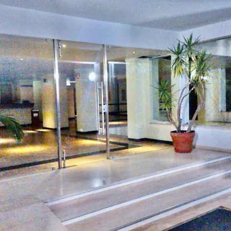 Apartment Axenic Retreat - Panoramic Ocean View, Sleeps 4, Ensuite Bathroom, New Redesign Sesimbra